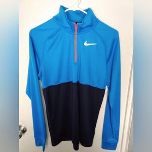 Nike DRI - Fit Men's Light Weight 1/4 Zip Pullover With Thumb Holes